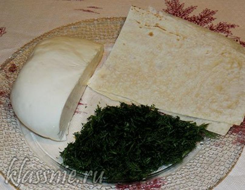 Лаваш с сыром - быстрая закуска родом из армении. Рулеты из лаваша Жареный лаваш с плавленным сыром