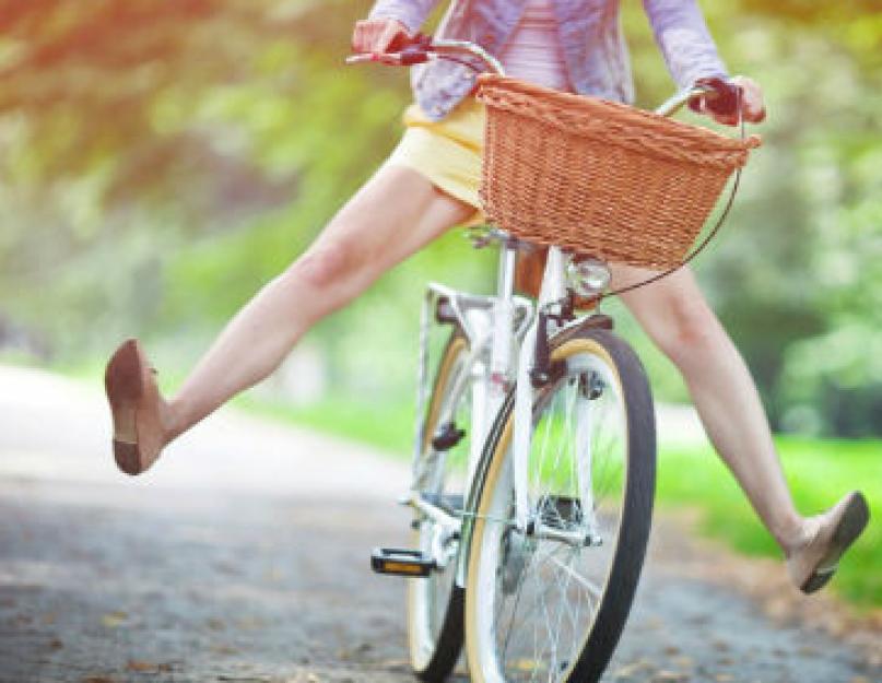 Kodėl svajojama apie dviratį.  Šiuolaikinė svajonių knyga - turite geras perspektyvas.  Ką sapne reiškia dviratis