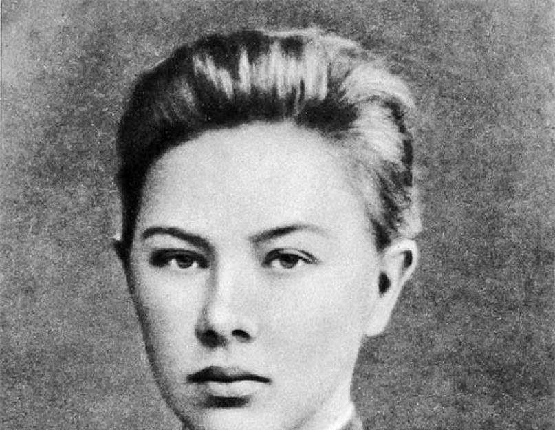 أمل كبير.  النظرية التربوية لـ N.K. Krupskaya Nadezhda Konstantinovna Krupskaya
