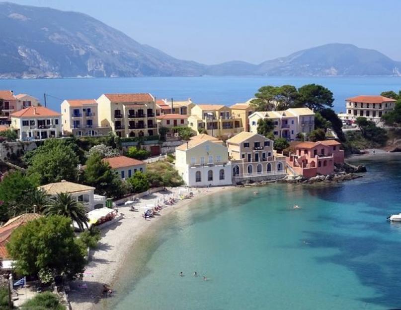 أين هو أفضل مكان للاسترخاء في الصيف في اليونان.  حيث للراحة في اليونان.  مايو ويونيو