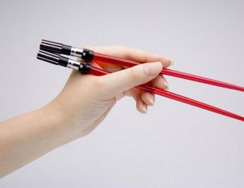Как брать японские палочки. Видео урок «Как правильно держать китайские палочки». Как правильно держать китайские палочки