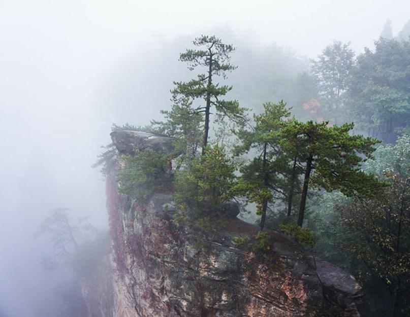 Wulingyuan: A földi Pandora lebegő hegyei.  Avatar-hegység Zhangjiajie-ban