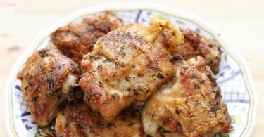 Cuisses de poulet à la poêle : comment bien et savourer des cuisses de poulet