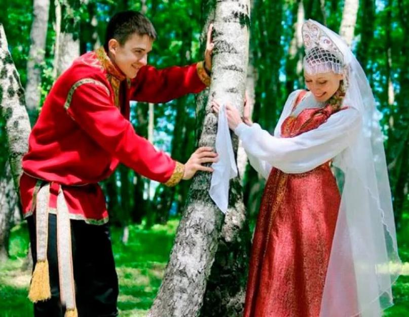A szovjet időszak első nászéjszakája.  Szex a nászéjszakán: ősi szokások és modern hagyományok szerte a világon.  nászéjszakai rituálé